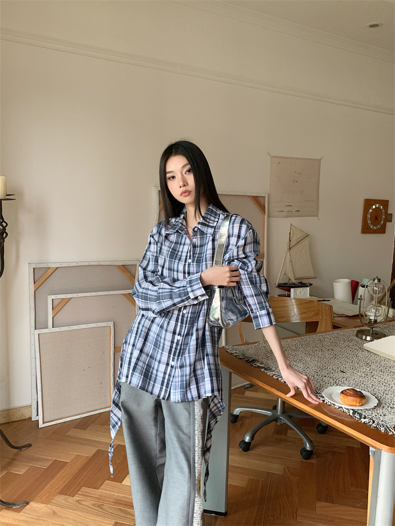 Loose Plaid Shirt with Hem Ties and Multi-Way Styling - Image 4