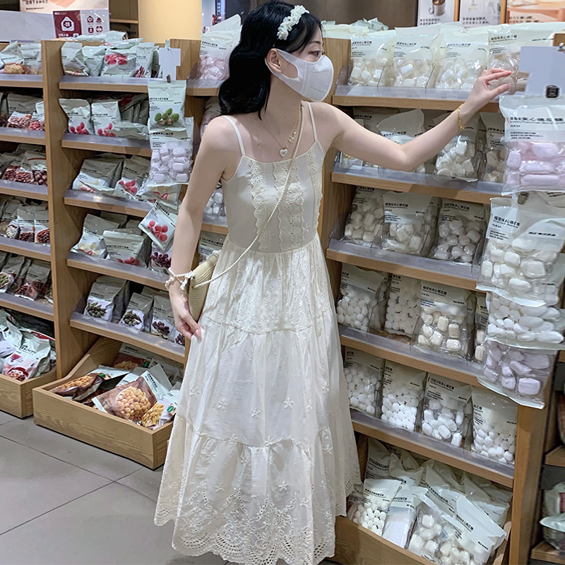 French Lace Trim Embroidered Floral Cami Dress with Flowing Hem for Vacation - Image 2