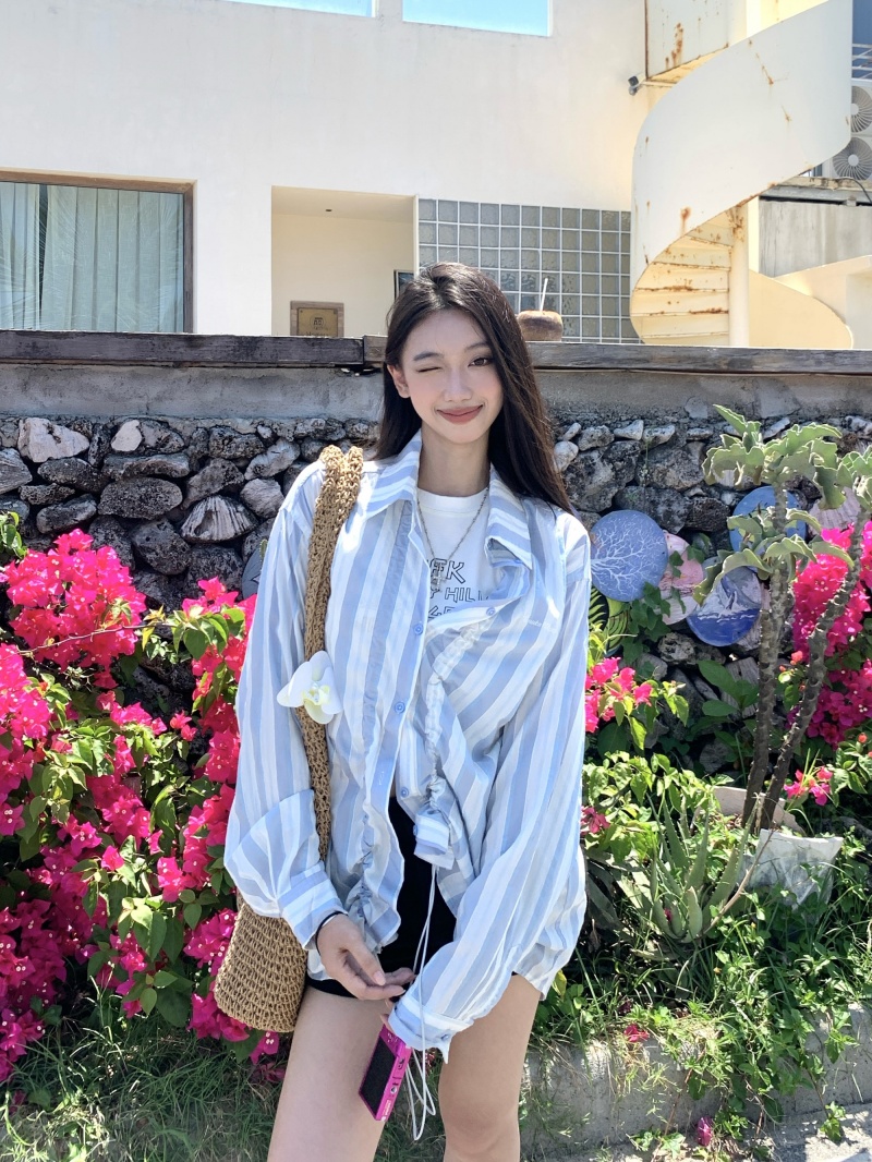 Light Blue Striped Long Sleeve Women's Shirt Liu Yase Style Lazy Shirt Jacket Top - Image 3