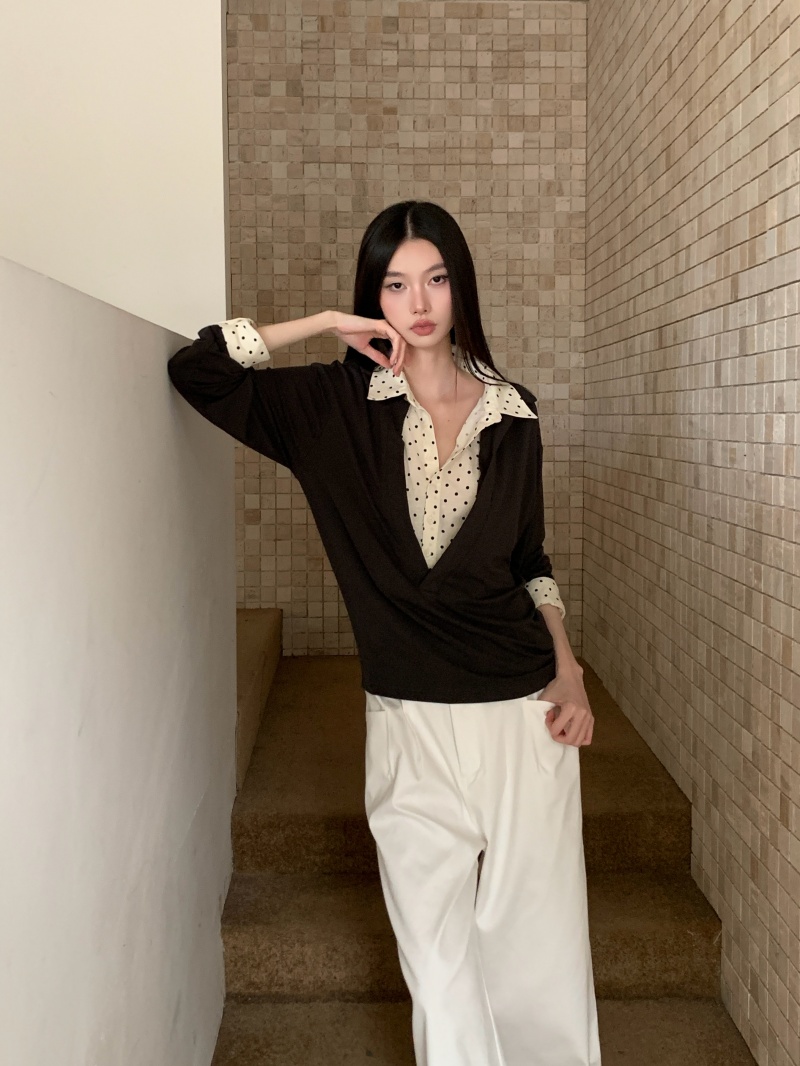 Original Faux Two-Piece Polka Dot V-Neck Shirt Lightweight Breathable Long Sleeve Top