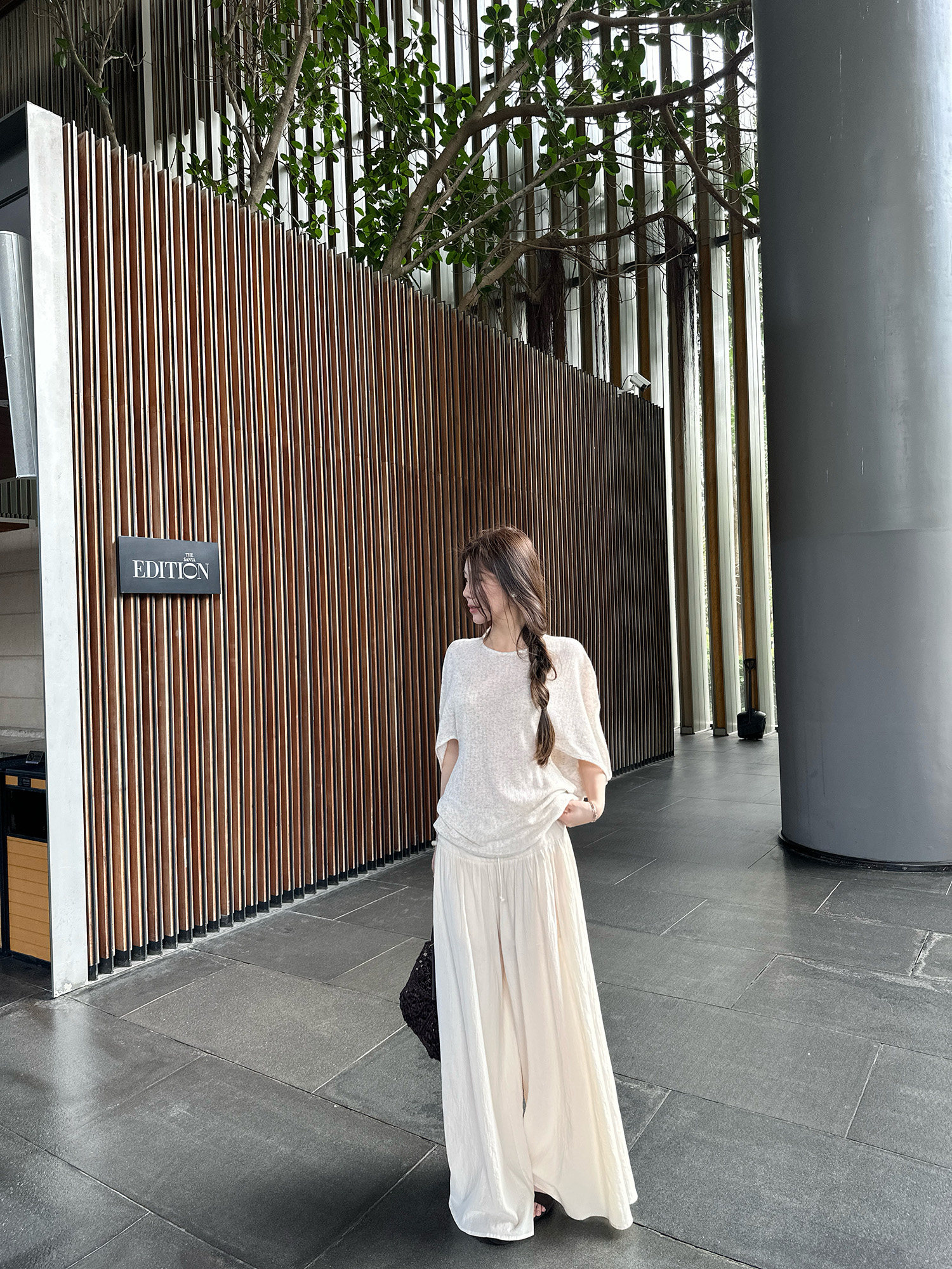 Lightweight 100% Cotton Draped Relaxed Casual Wide-Leg Pants for Women Summer Pleated Slimming Straight-Leg Trousers - Image 4